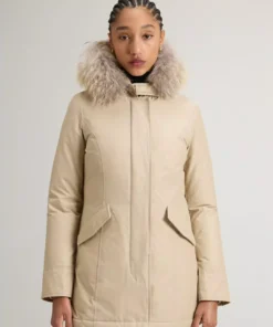 woolrich-arctic-parka-in-ramar-cloth-pelliccia-removibile